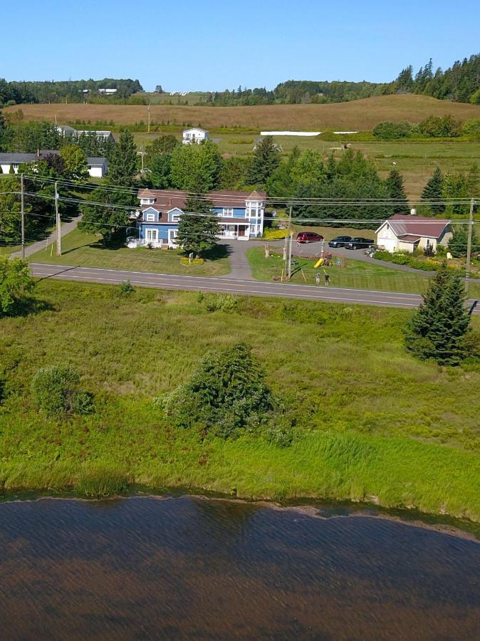 The Lookout Inn New Glasgow Exterior foto